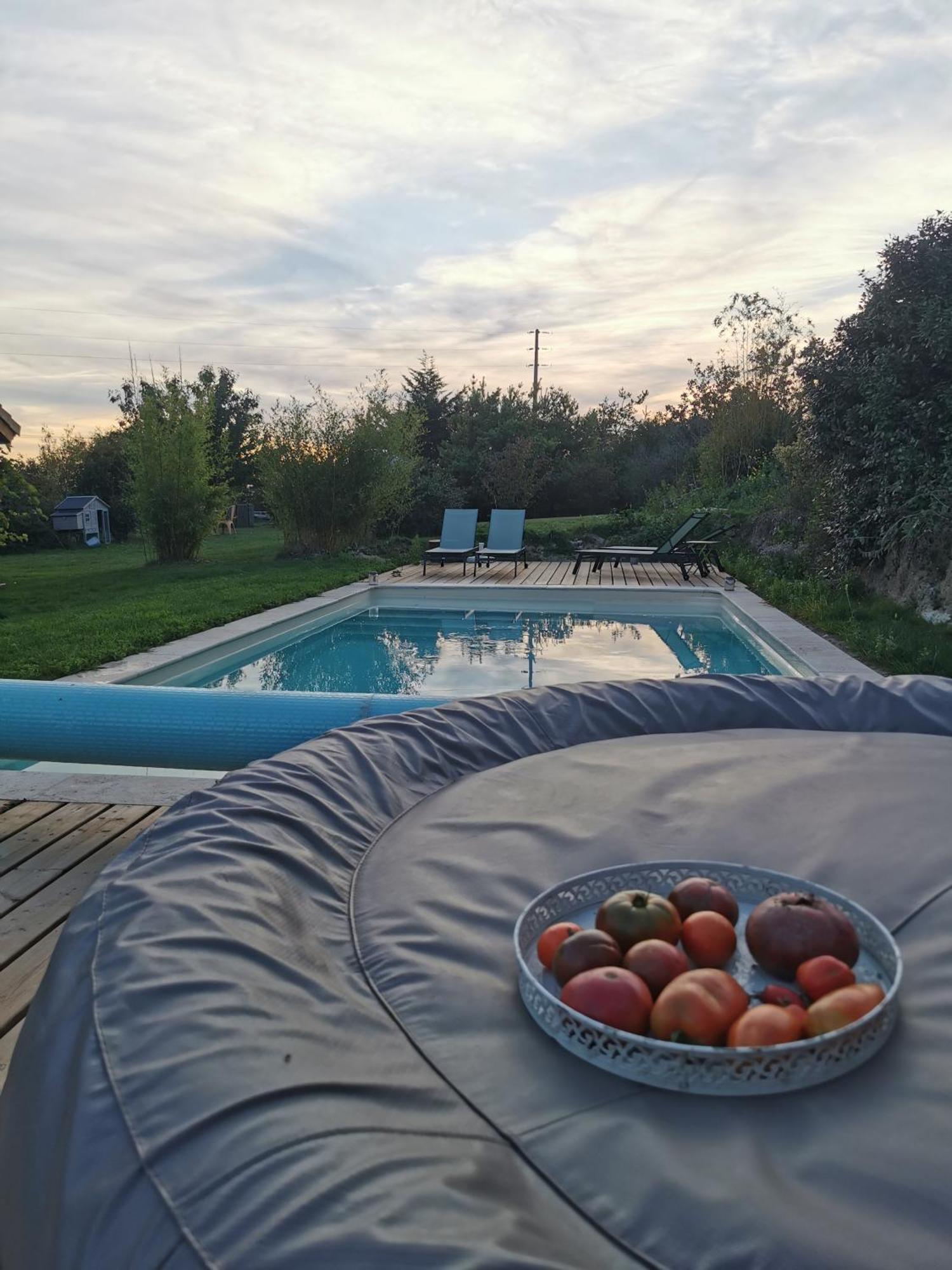 La Bulle Des Champs Bed & Breakfast Champmotteux Eksteriør bilde