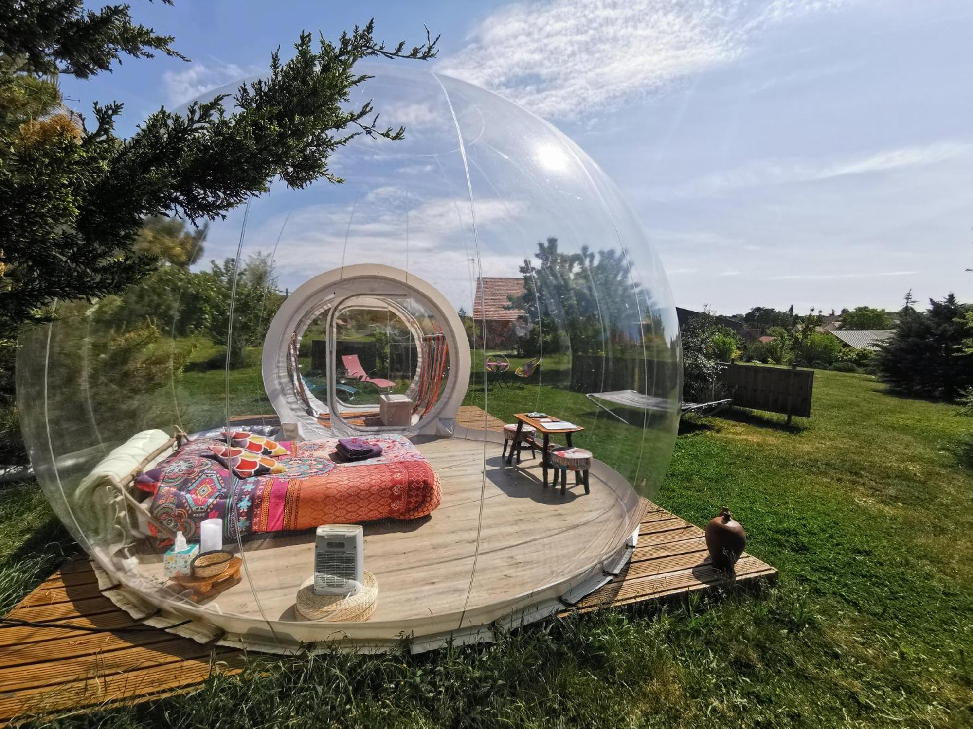 La Bulle Des Champs Bed & Breakfast Champmotteux Rom bilde